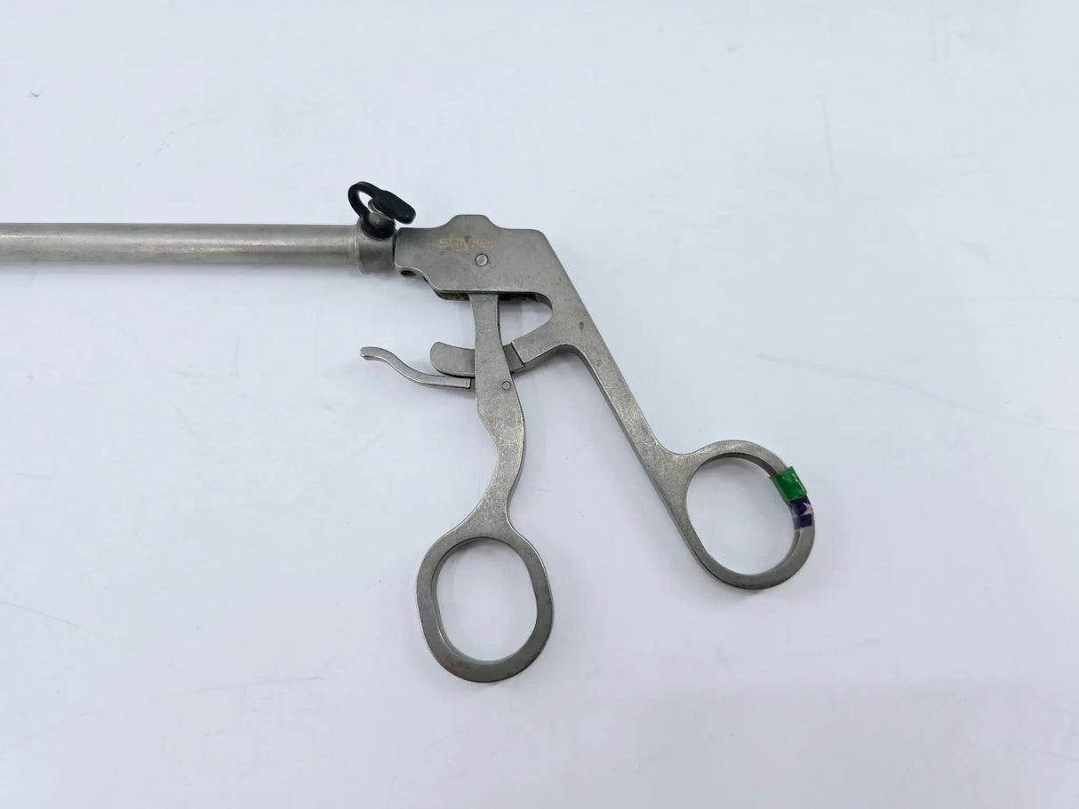 Stryker 250-15-102 Laparoscopic Instrument Grasper, Claw 19-3/4" Stryker