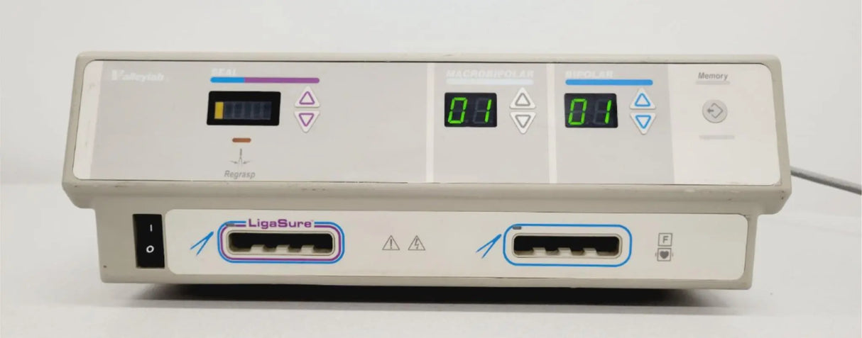 ValleyLab LigaSure Vessel Sealing System Ver 1.25 w/ Footswitch LS0300 "USED" Valley Labs