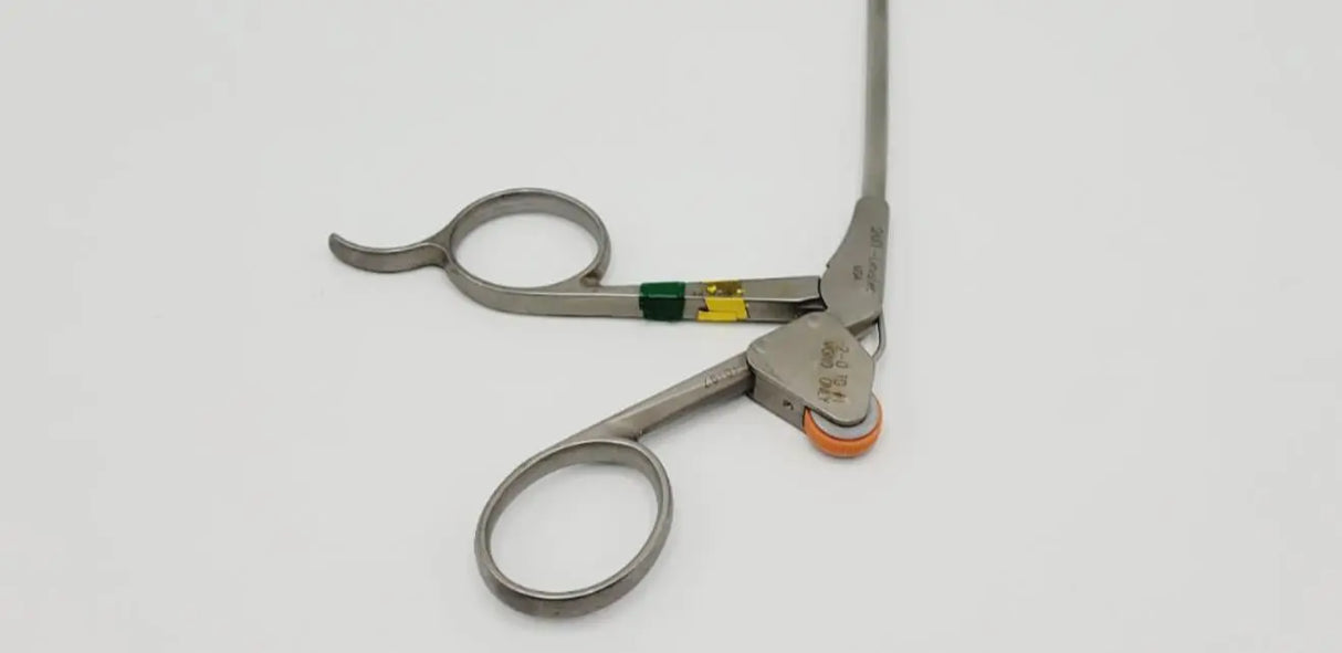 Linvatec 18.1008 Shutt Straight Slotted 4mm Punch Arthroscopy 9" Linvatec