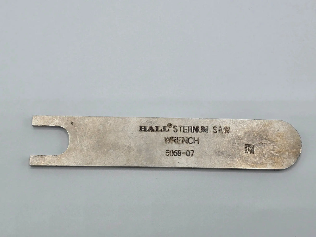 Hall 5059-05 Sternum Saw Handpiece w/ 5059-06 Sternum Guard & 5059-07 Wrench Hall