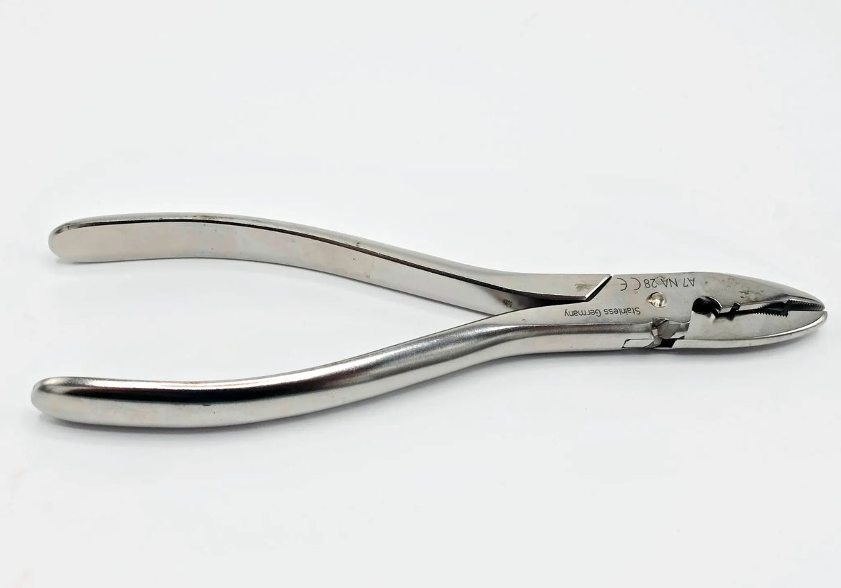 Synthes 391.82 Wire Bending Pliers 160mm Synthes