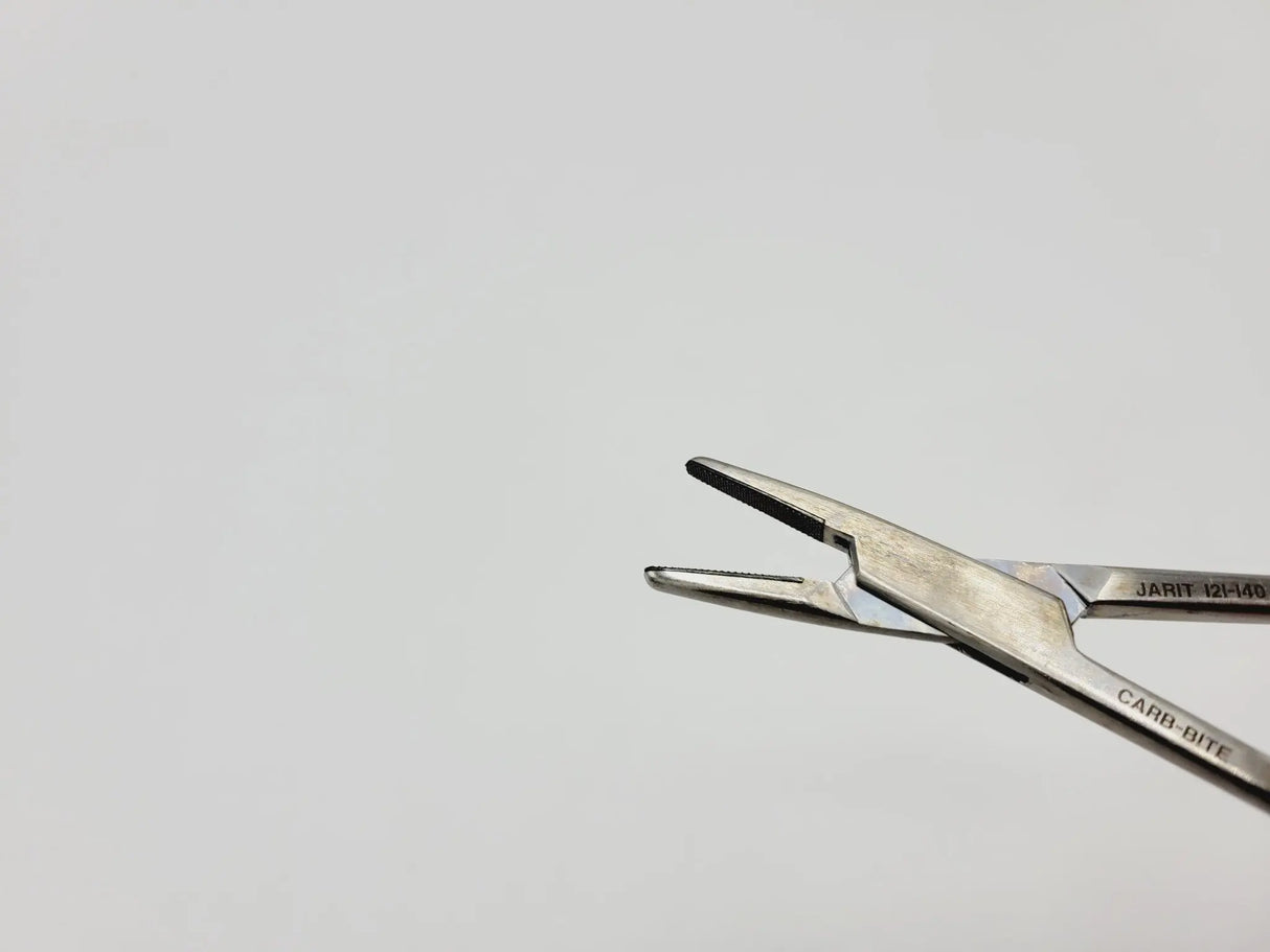 Jarit 121-140 Mayo-Hegar Needle Holder Forceps w/ Carb-Bite Serrated Jaws 7-1/4" Jarit