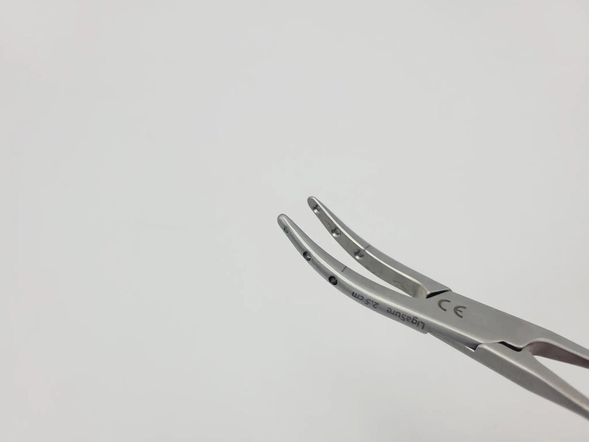 Covidien LAM-2439 LigaSure Reusable Vessel Sealing Forceps 2.5cm 8-3/4" Covidien