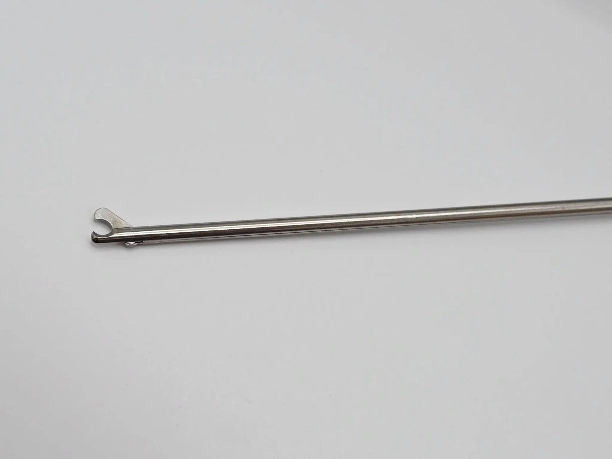 Stryker 300-034-600 Conquest 3.4mm Straight Hook Scissors Used Surgical Tool Primis Medical