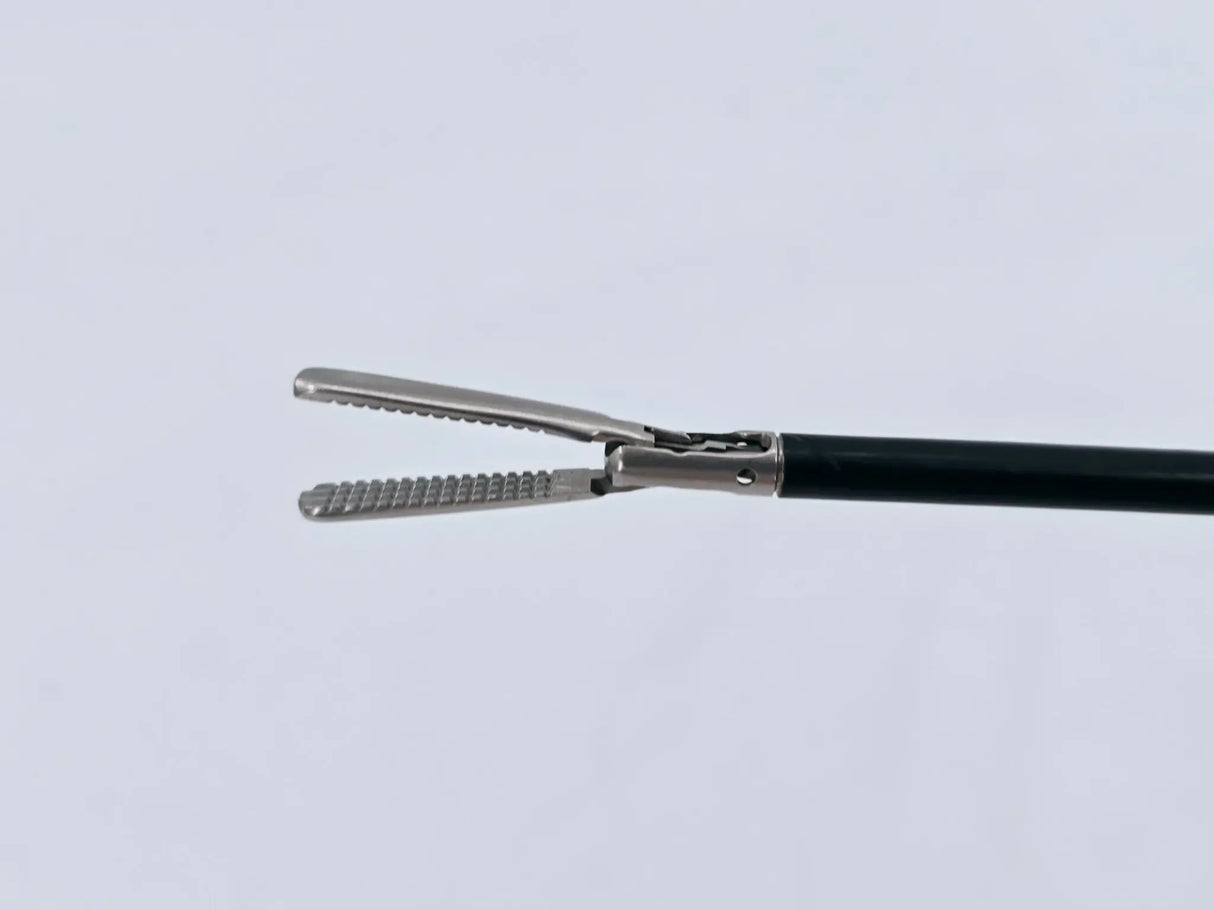 Smith & Nephew 5mm Alligator Grasping Forceps w/ 7208301 Interceptre 19-5/8" Smith & Nephew, Inc.