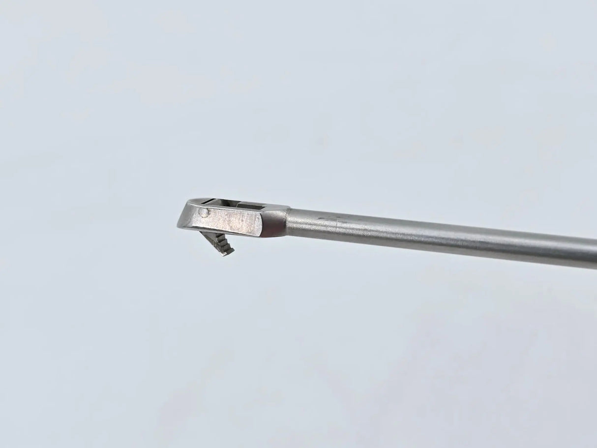 ConMed Shutt Linvatec C3007.0 Retrograde Forceps Straight Left Bite 3.4mm 9" Shutt Linvatec