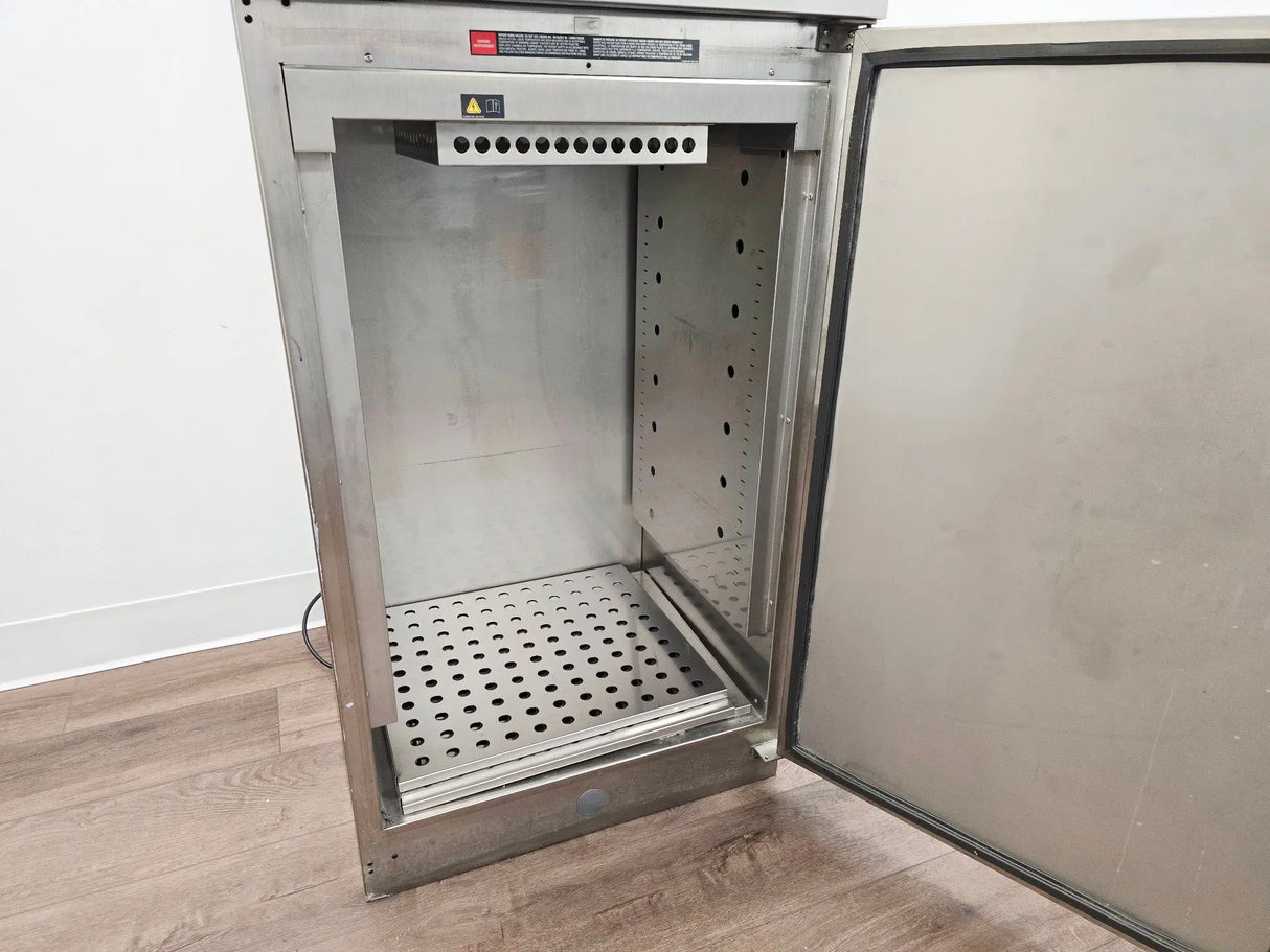 Steris QDJ04 Amsco Warming Cabinet Dual Compartment Warmer Solid Steel Door Primis Medical