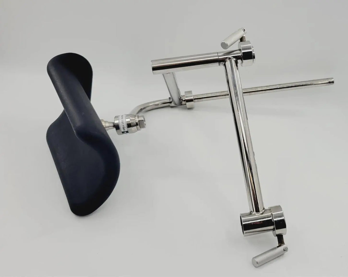 Mizuho OSI 6300-15 Well Leg Support w/ 6300-92 Articulating Bracket Mizuho OSI