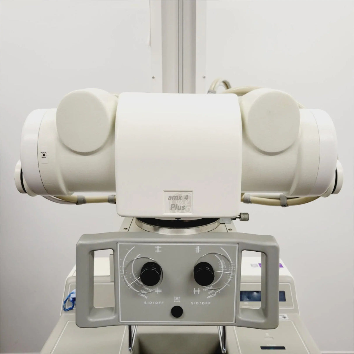 GE AMX 4 Plus Portable Mobile X-Ray Machine 46-270954G1 GE Refurb 2010 GE