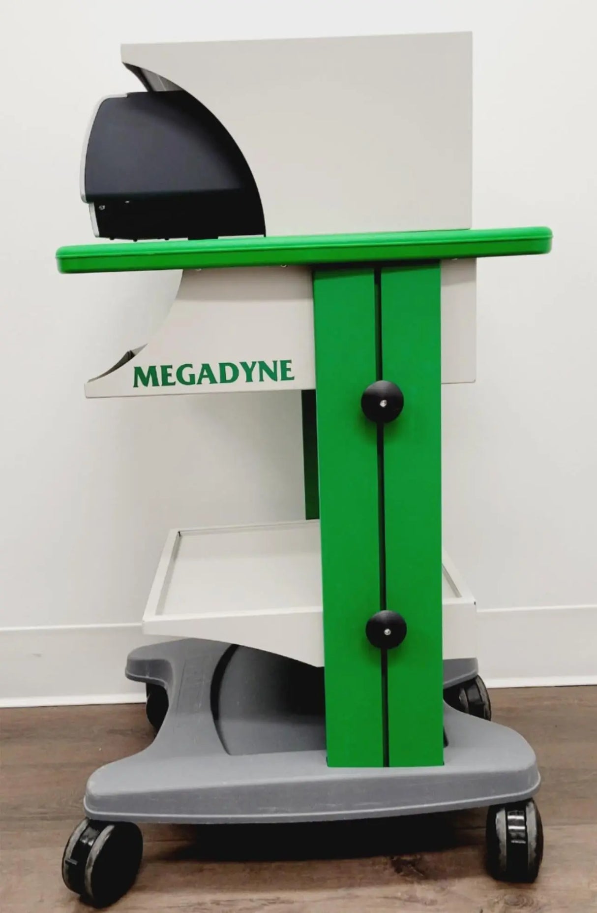 Ethicon MEGEN1 Megadyne Electrosurgical Generator w/ Foot Pedal & Rolling Cart Ethicon