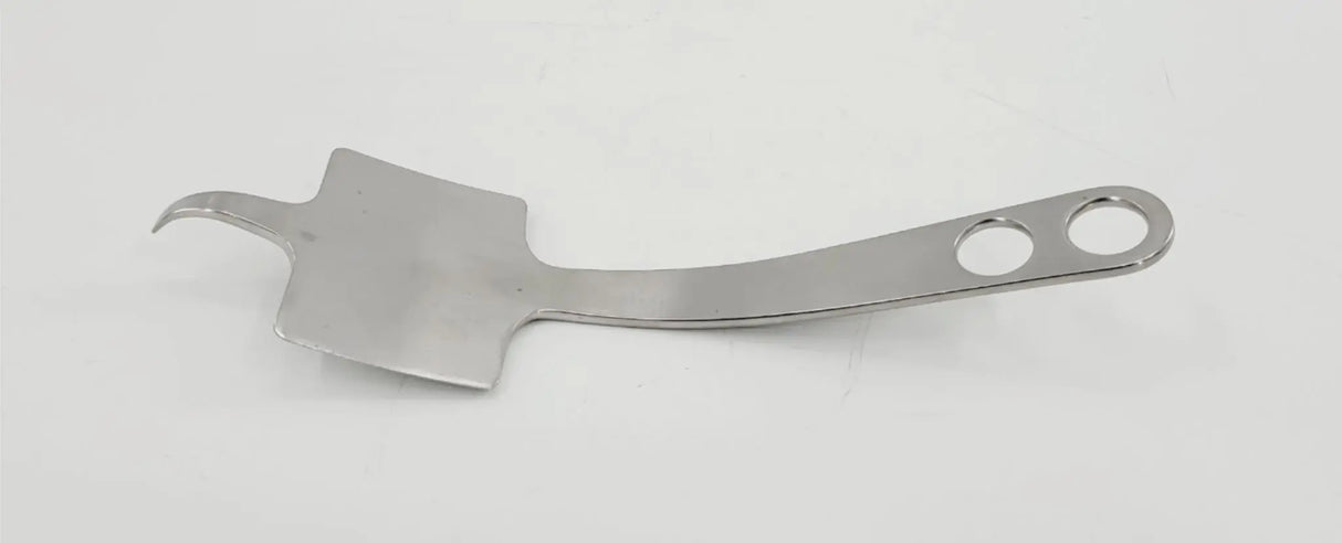 V. Mueller OS4160-006 Hohmann Retractor Blade 70mm Wide 9-1/2" V. Mueller