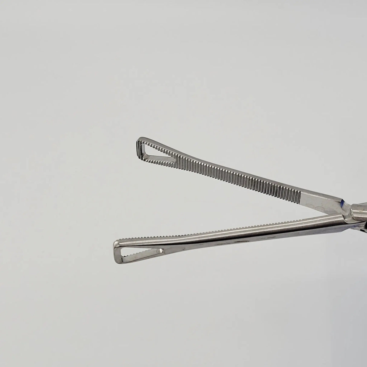 Pilling 131114A Landreneau Pennington Grasping Forceps Straight 10mm Tip 13-1/2" Pilling
