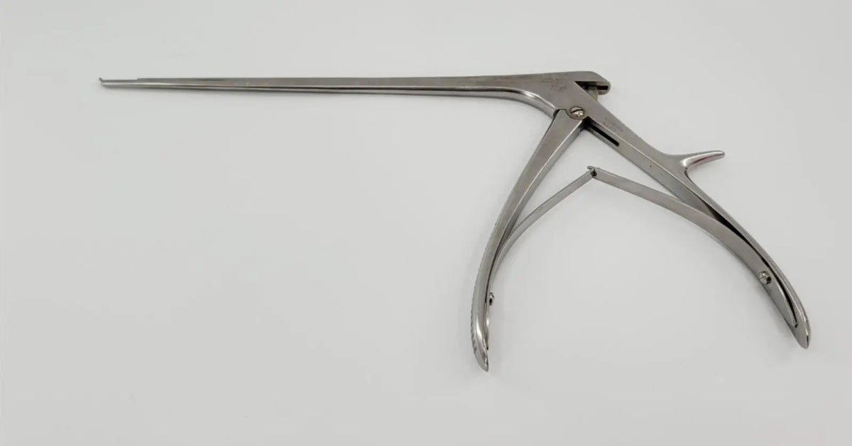 Ruggles R1575 Tew Spurling Kerrison Rongeur 40° Up 2mm Bite Cherry Handle 11-1/2 Ruggles