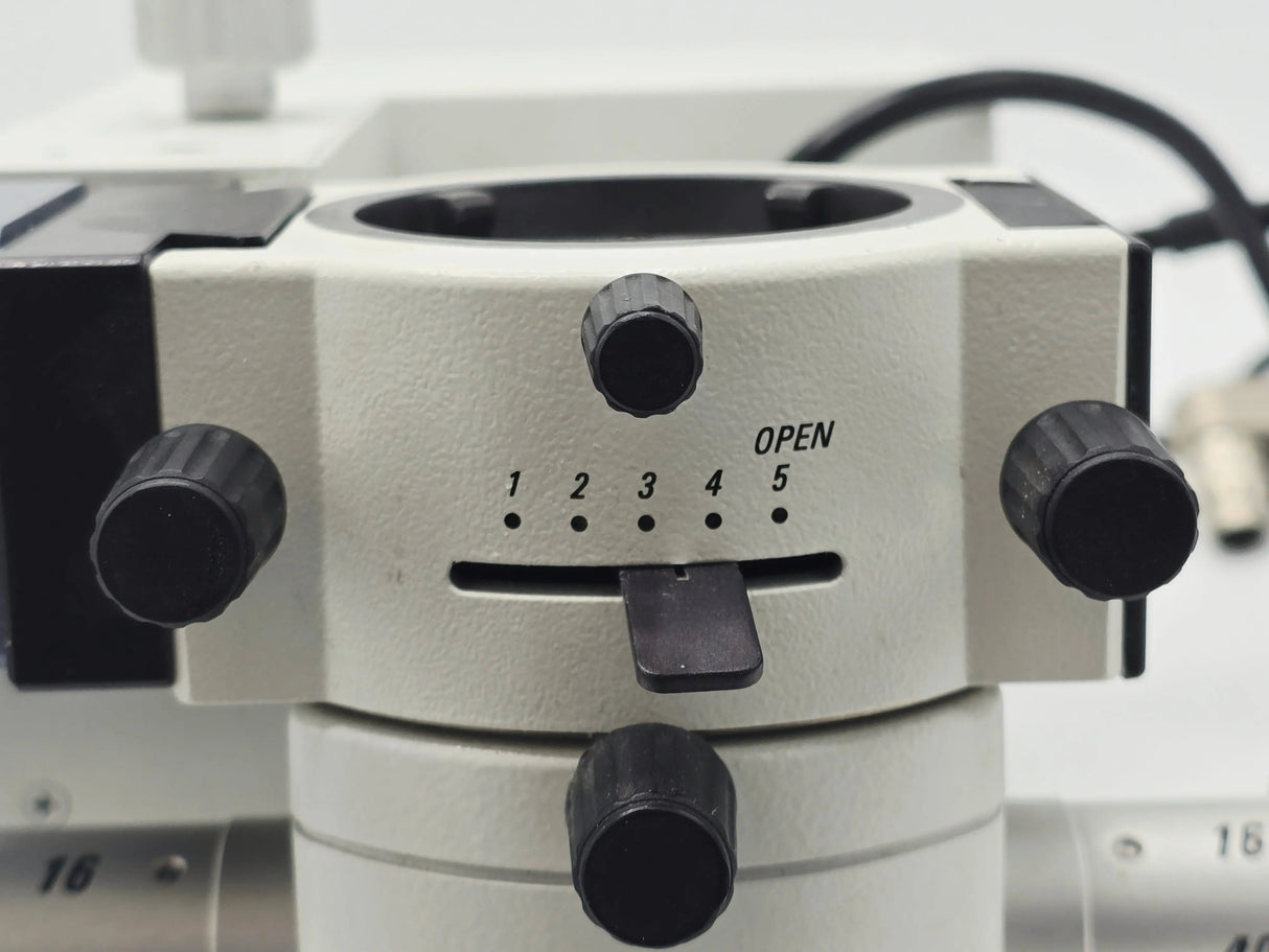 Leica Wild Surgical Microscope Body VIS 50% Beam Splitter 300mm Lens Leica