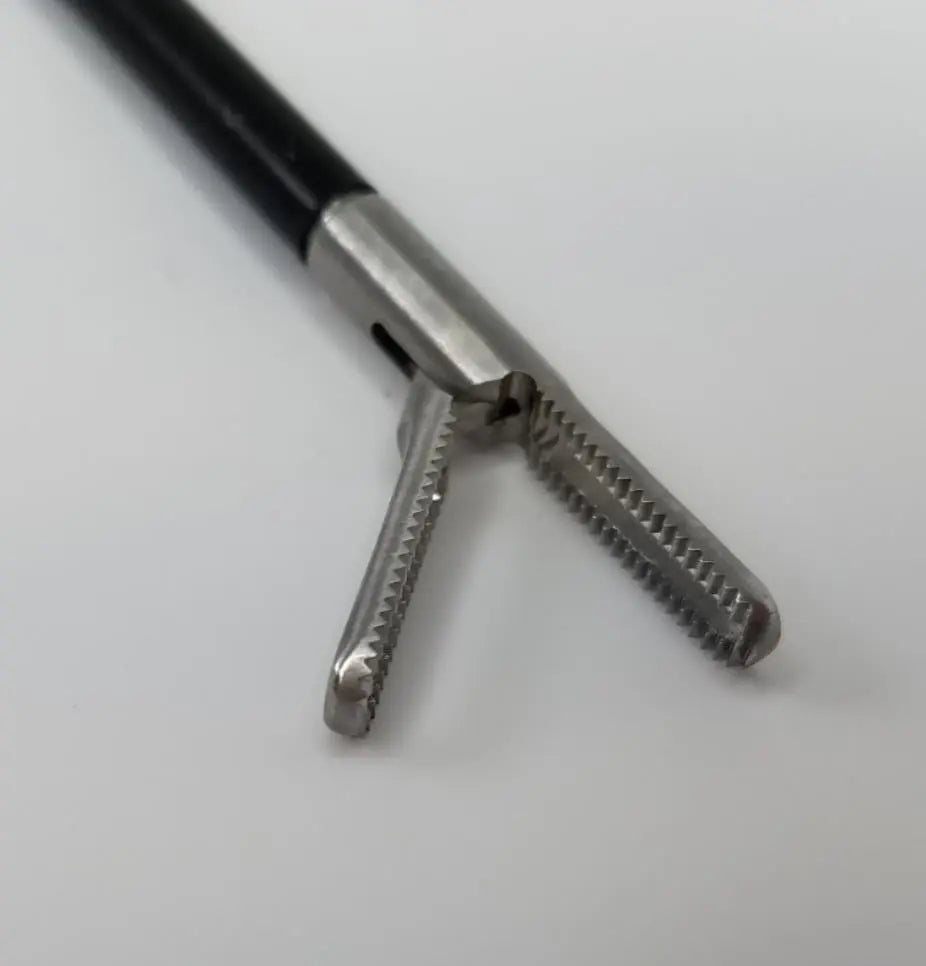 Cabot Medical 15mm x 4mm Ratchet Handle Laparoscopic Grasping Forceps 17" Cabot Medical