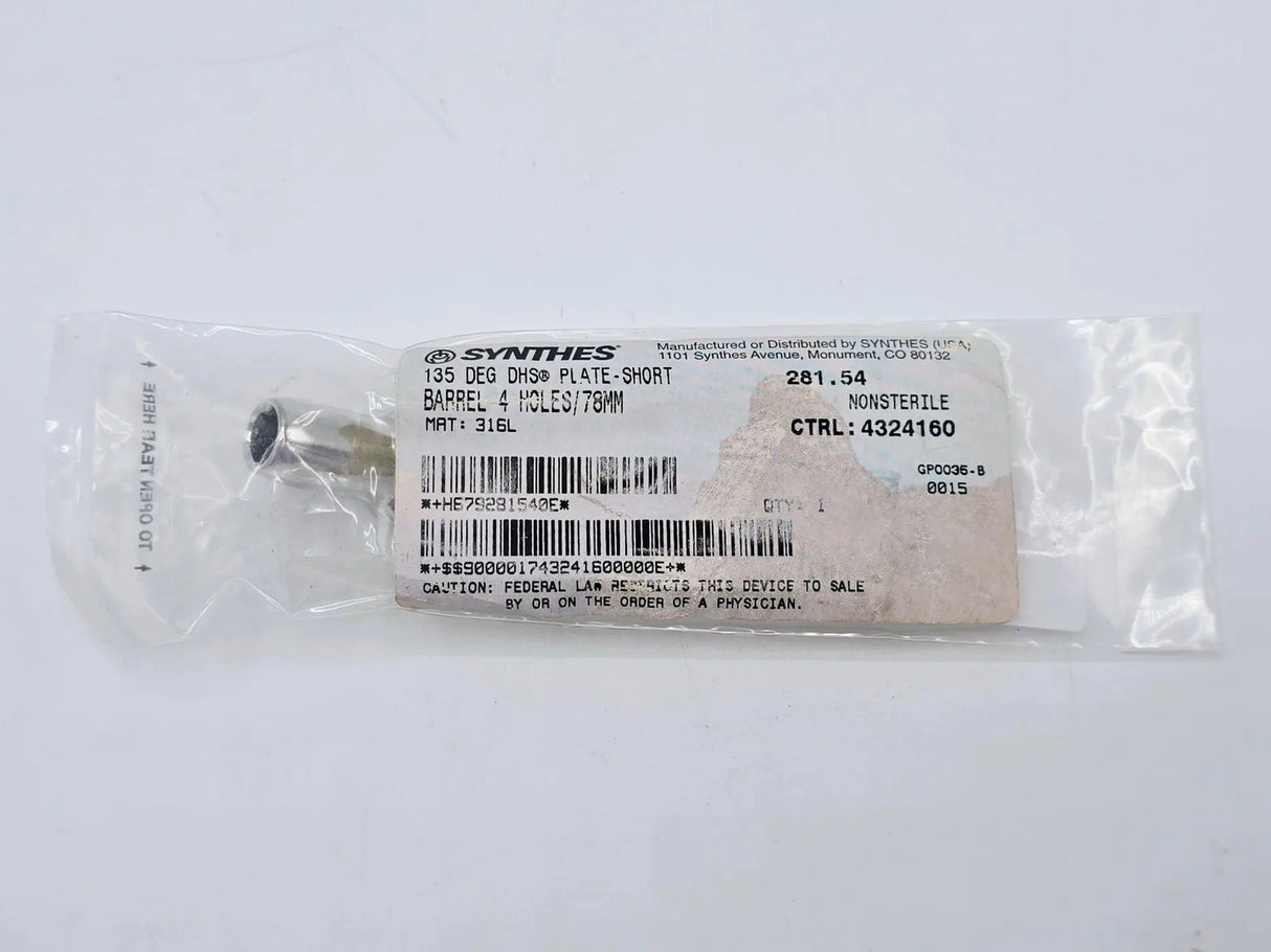 Synthes 281.54 135° DHS Plate-Short Barrel 4 Holes/78mm Synthes