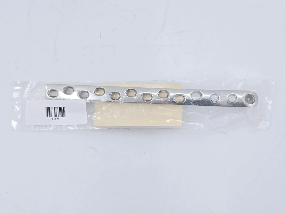 Synthes 281.92 95° DCS Plate-Standard 12 Holes/210mm Synthes