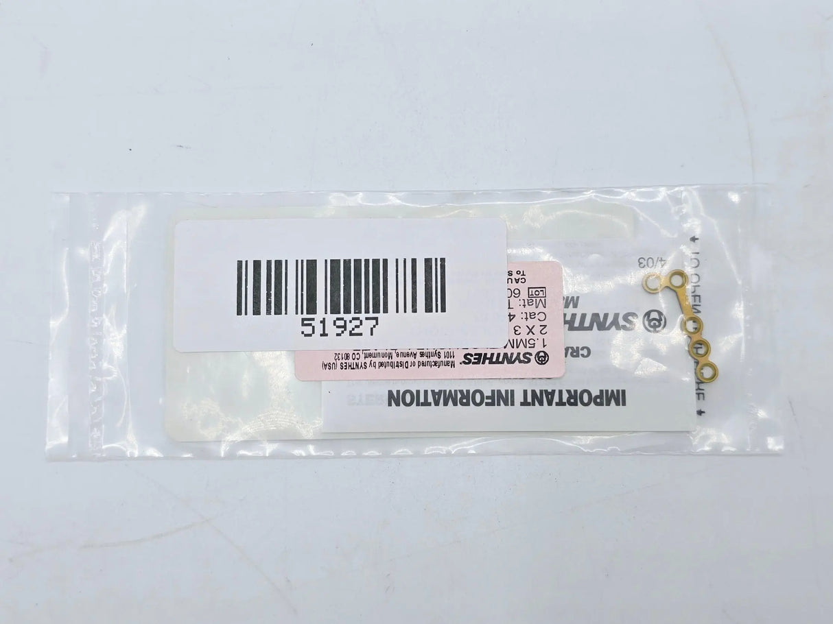 Synthes 446.51 1.5mm TI Oblique L-Plate 2 x 3 Holes-Right Synthes