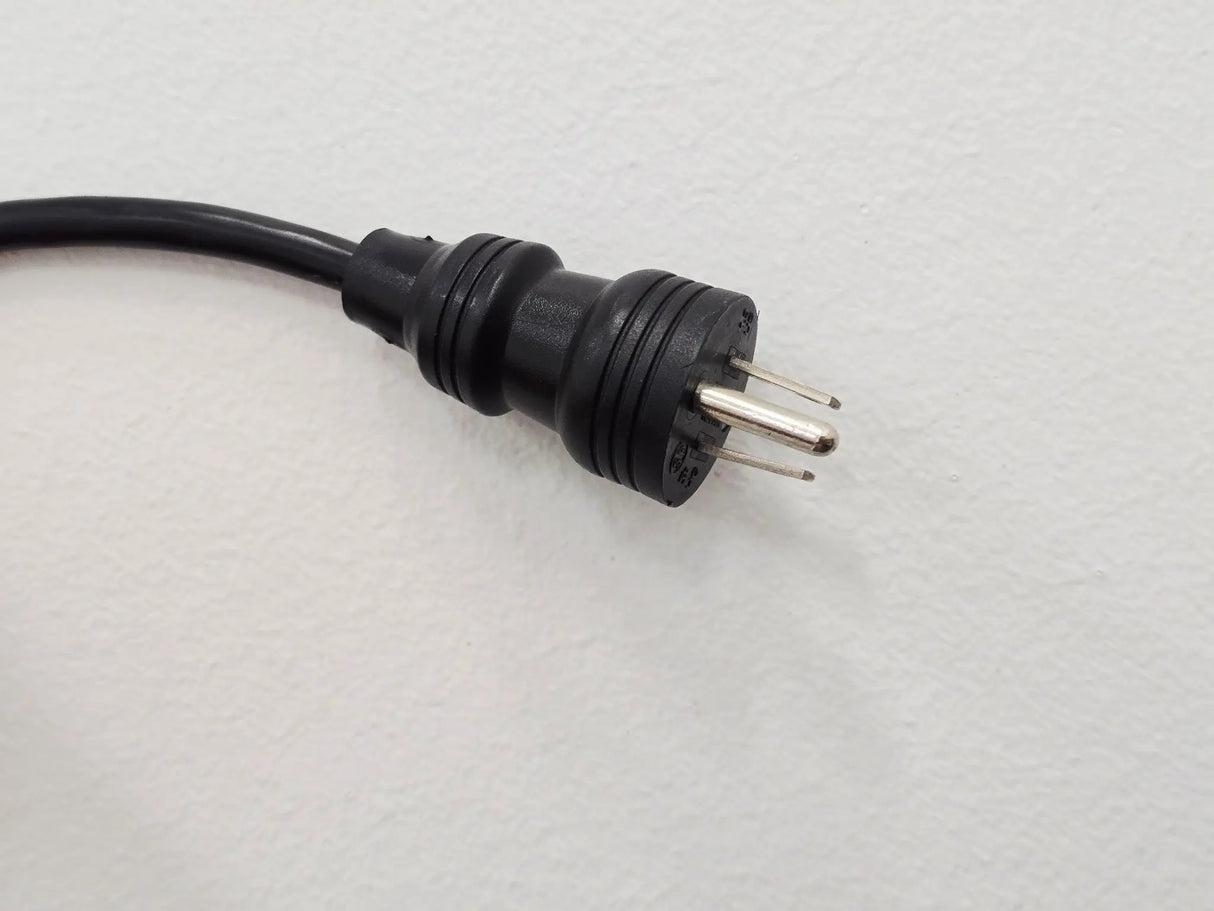 ConMed Linvatec VP4726 Medical Display Monitor 26" HD with Power Supply Primis Medical