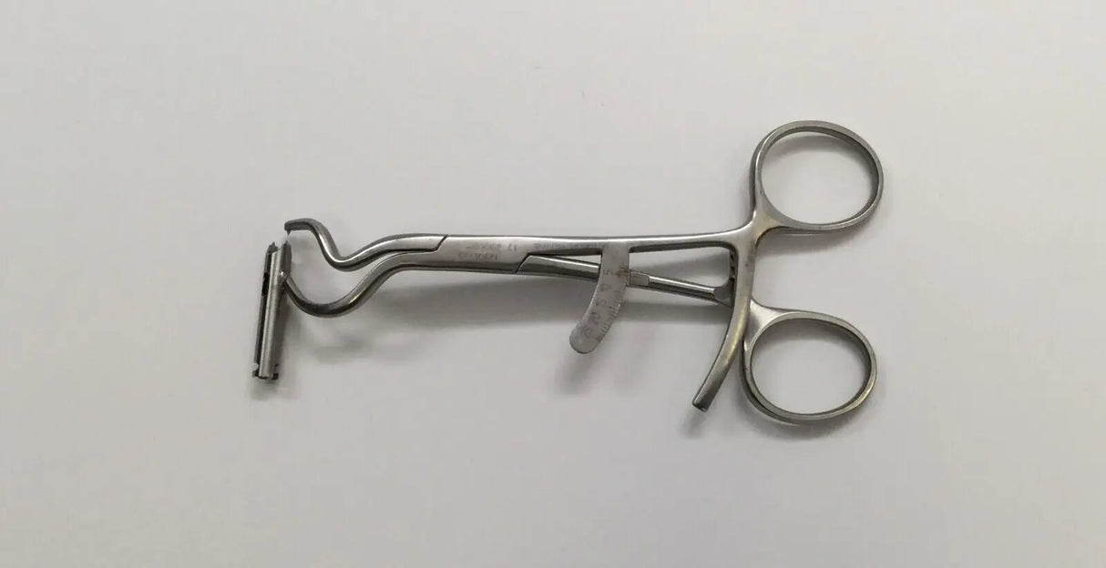 Stryker 07-30421 Orthopedic Curved Left Reduction Forceps Stryker Trauma