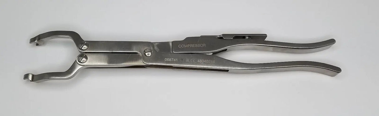 Stryker 48040244 XIA Orthopedic Titanium Parallel Compressor 13" Stryker