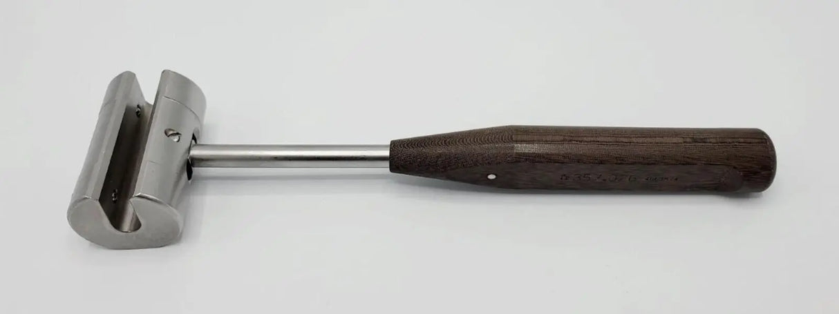 Synthes 357.026 Orthopedic 1.27lb Slotted Slide Hammer Synthes