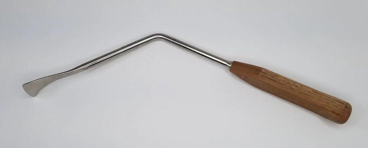 Synthes 389.51 Orthopedic 35mm Curved Retractor 16-1/2" Synthes