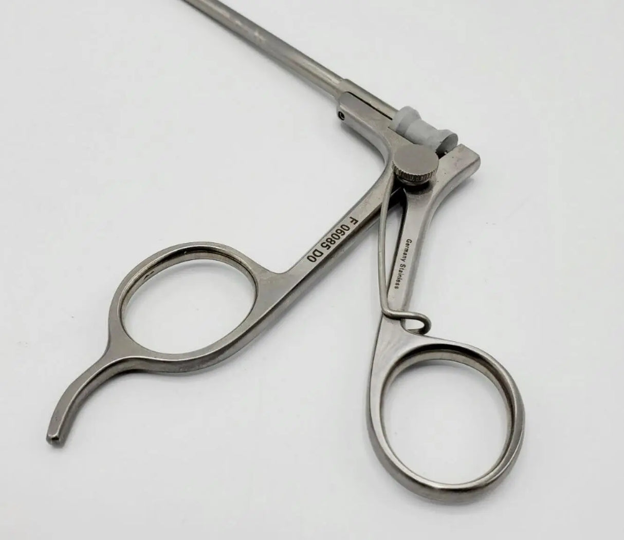 Cabot Medical 004267-901 Grasping Forceps 5mm Laparoscopy 16-1/4" Cabot Medical