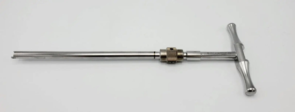 Synthes 357.428 Extractor Inserter Orthopedic Instr. w/ Nut Attachment 13-3/4" Synthes