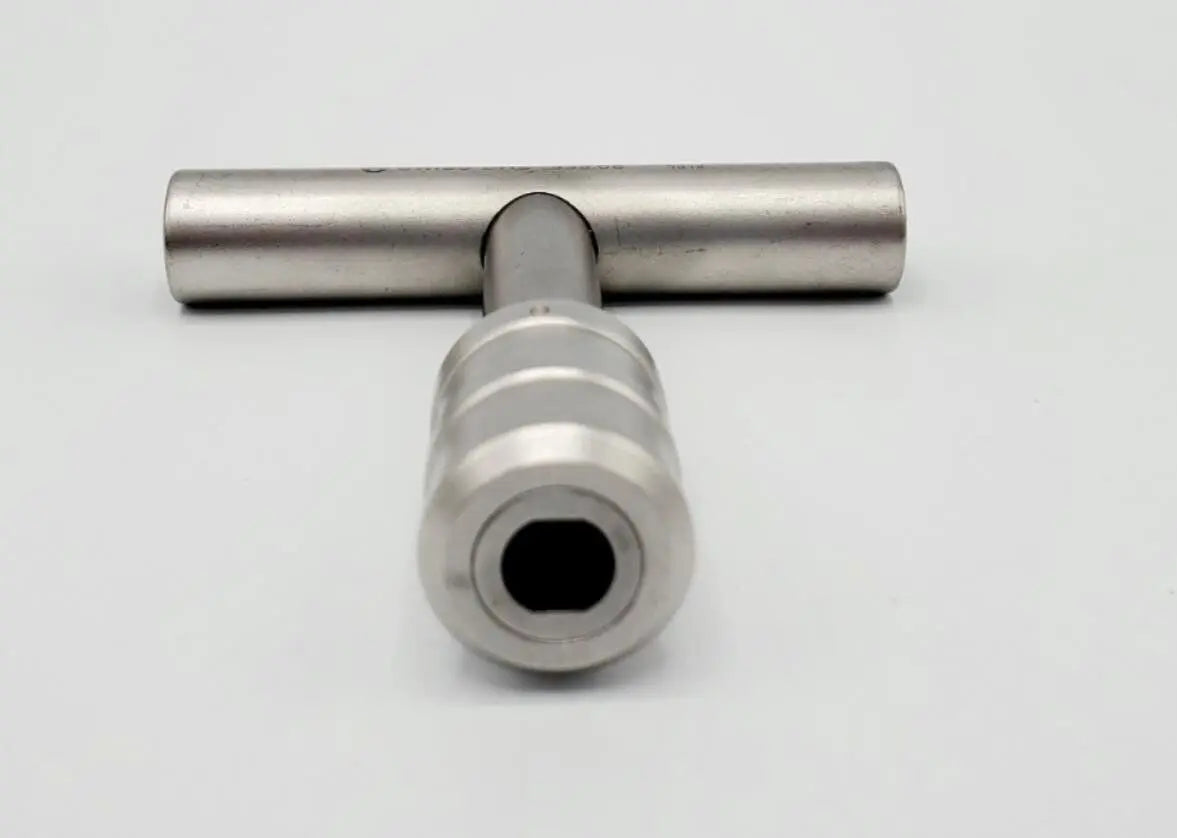 Synthes 338.08 DHS T-Handle Orthopedic 2-1/4" Synthes