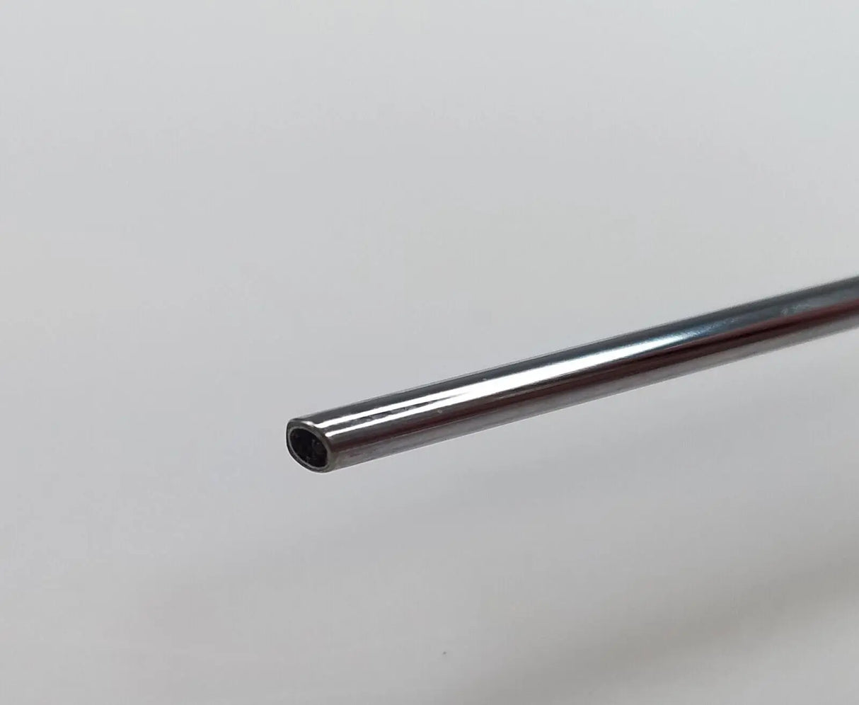 Linvatec 7447 Quicklatch 2.5mm 30° Autoclavable Arthroscope 6-1/16" Linvatec