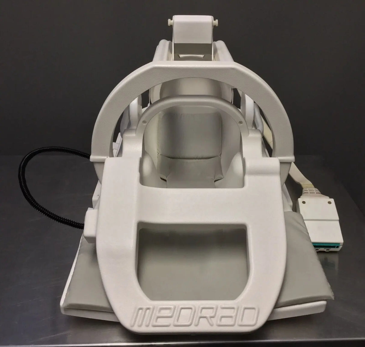 GE Medrad 2330440-2 Signa 1.5T Neurovascular Array MRI Coil Certified GE