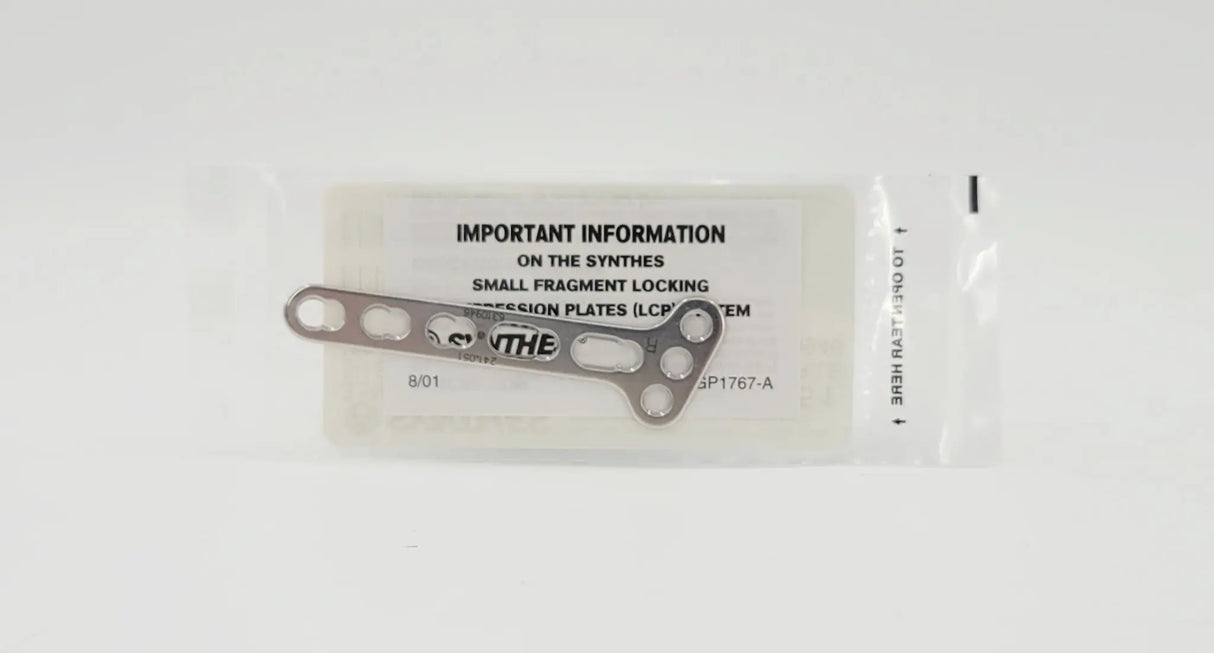 Synthes 241.051 3.5mm LCP T-Plate 3H Head 5H Shaft 74mm Oblique Right Synthes