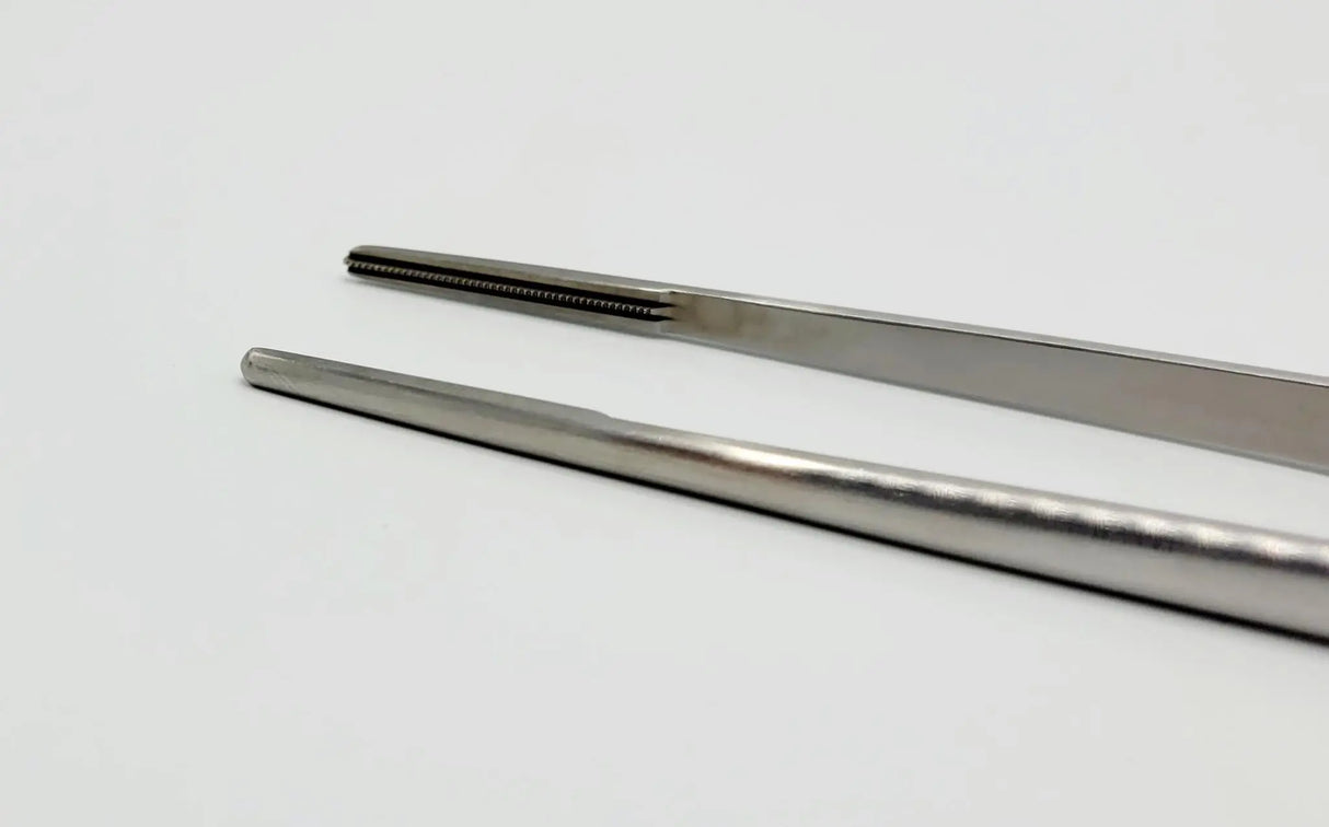 V. Mueller CH5904-1 DeBakey Vascular Tissue Forceps Heavy 2mm 9-1/2" V. Mueller