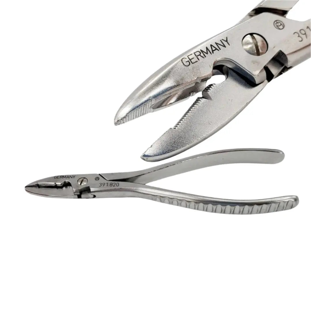 Synthes 391.820 Bending Pliers MAX 01.25mm Orthopedic Synthes