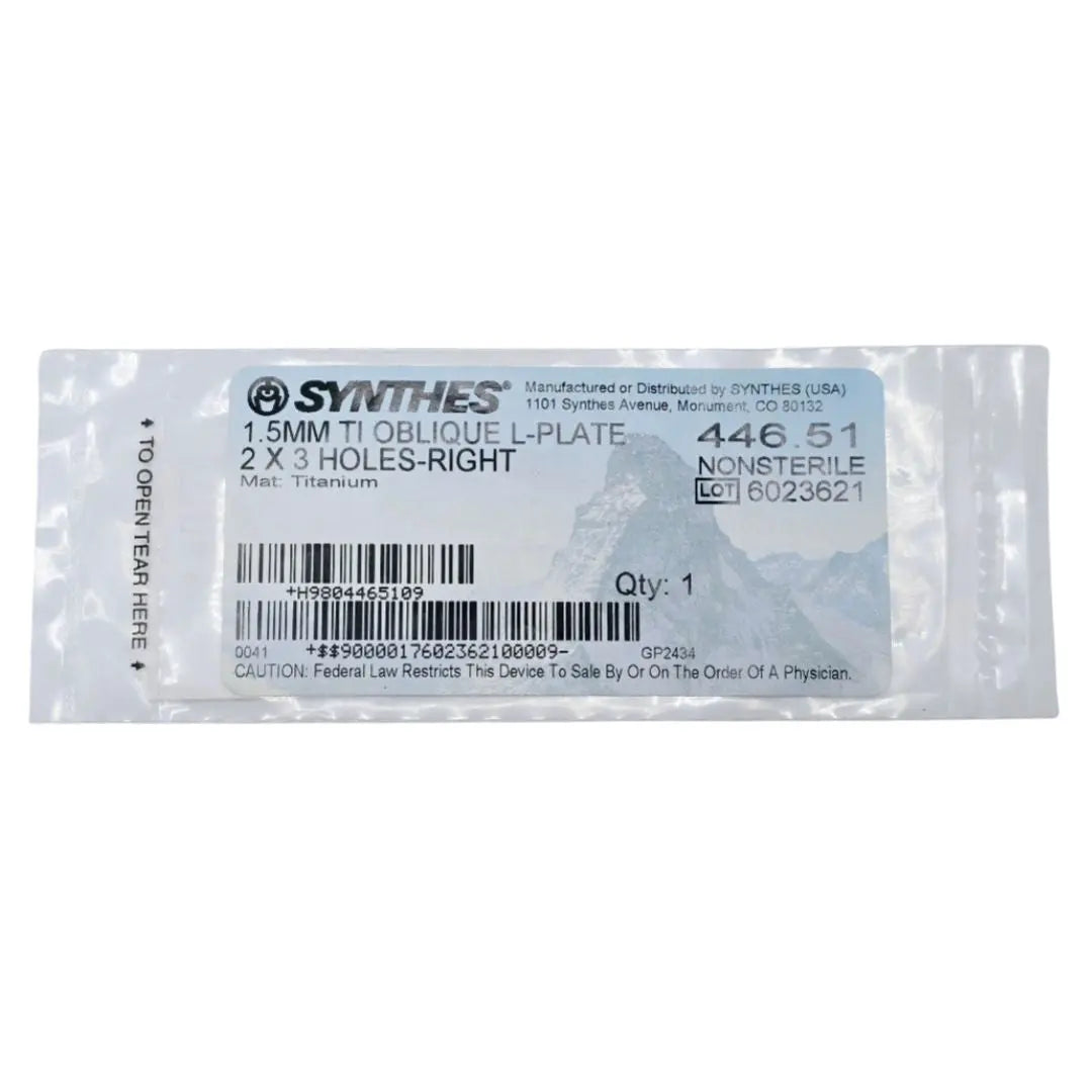 Synthes 446.51 1.5mm TI Oblique L-Plate 2 x 3 Holes-Right Synthes