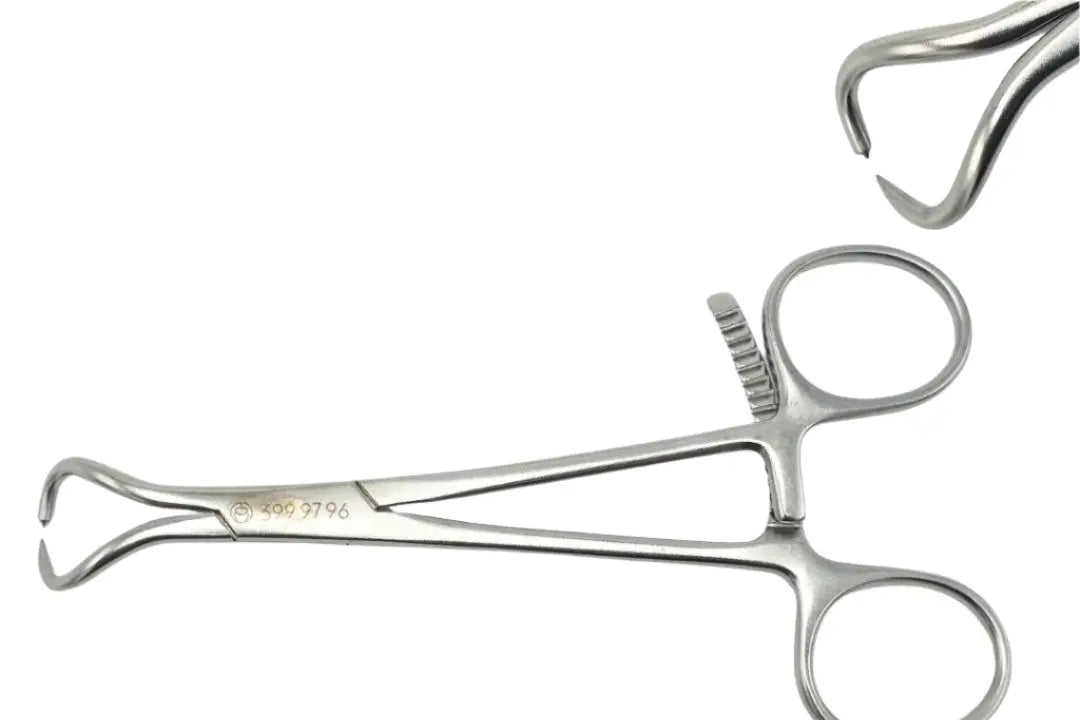 Synthes 399.97.96 Reduction Forceps with Points Ratchet 130mm Synthes