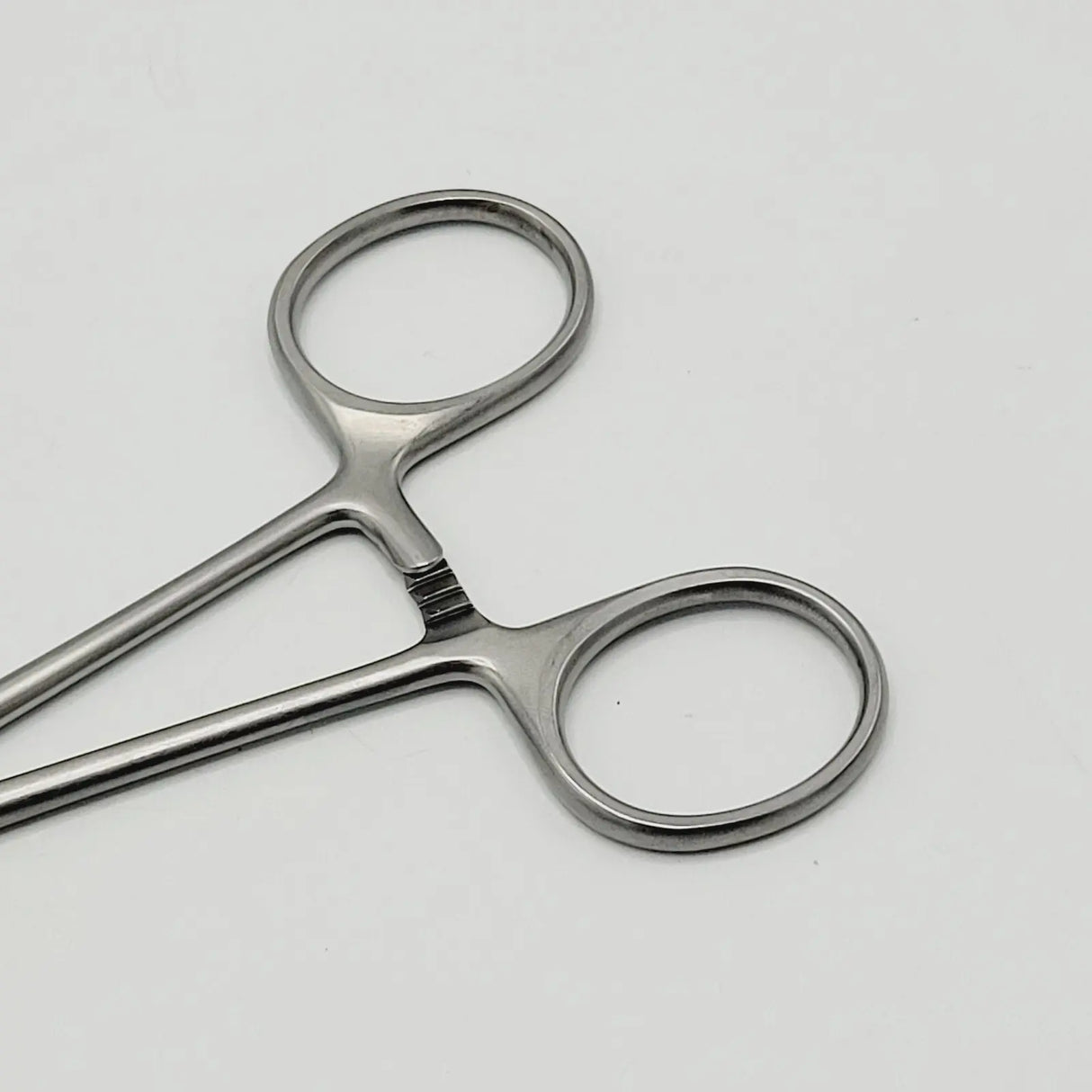 Aesculap BH442R Hemostatic Forceps Straight 6-1/4" Excellent Condition Aesculap