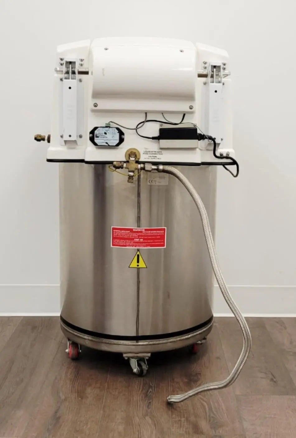 Custom BioGenic Systems CBS V1500-AB 2300 Series Isothermal Freezer 30 Liters Custom BioGenic Systems