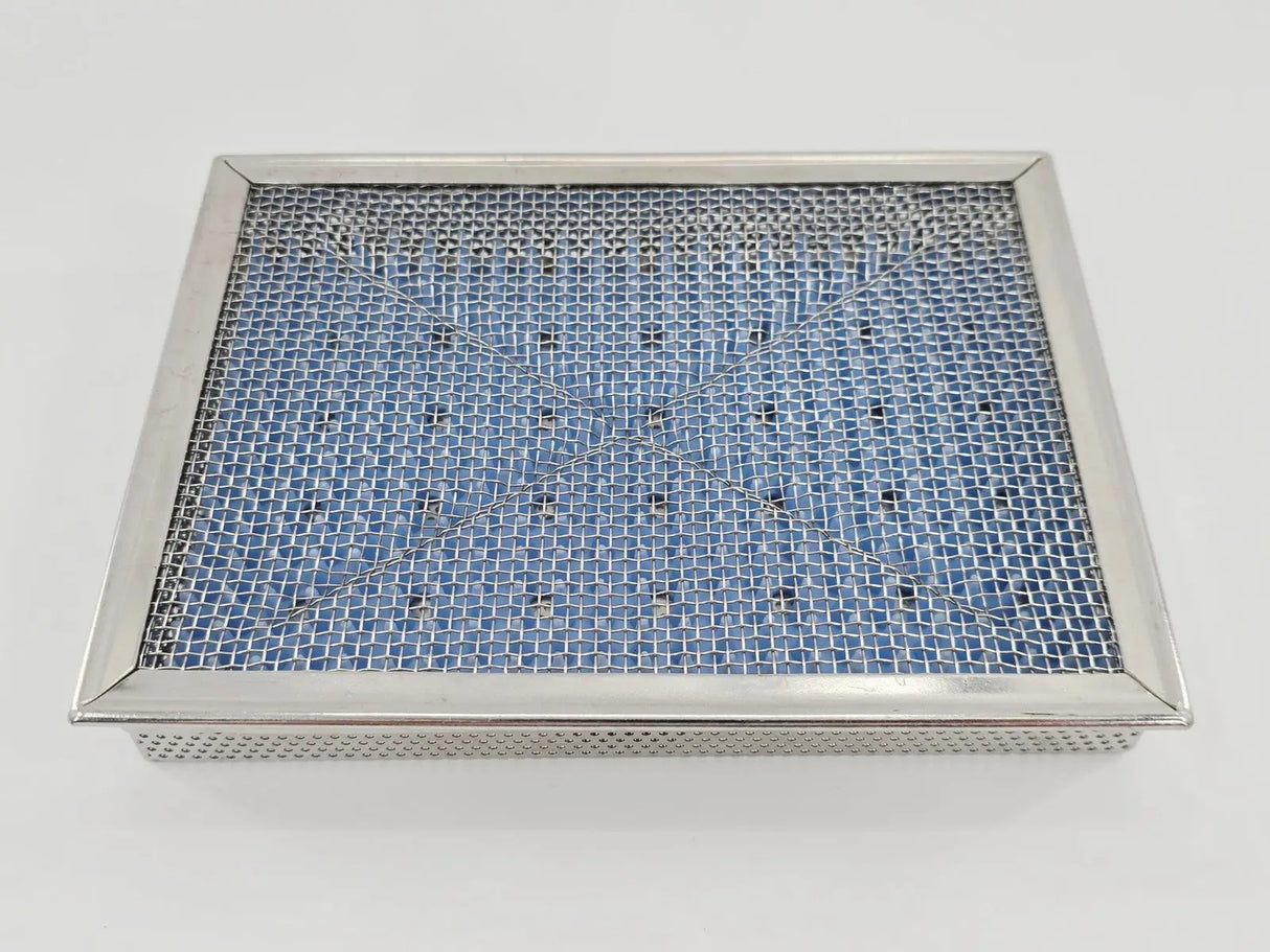 Instrument Sterilization Case w/ Lid 7-1/4" x 5-1/2" x 1-1/4" Unbranded