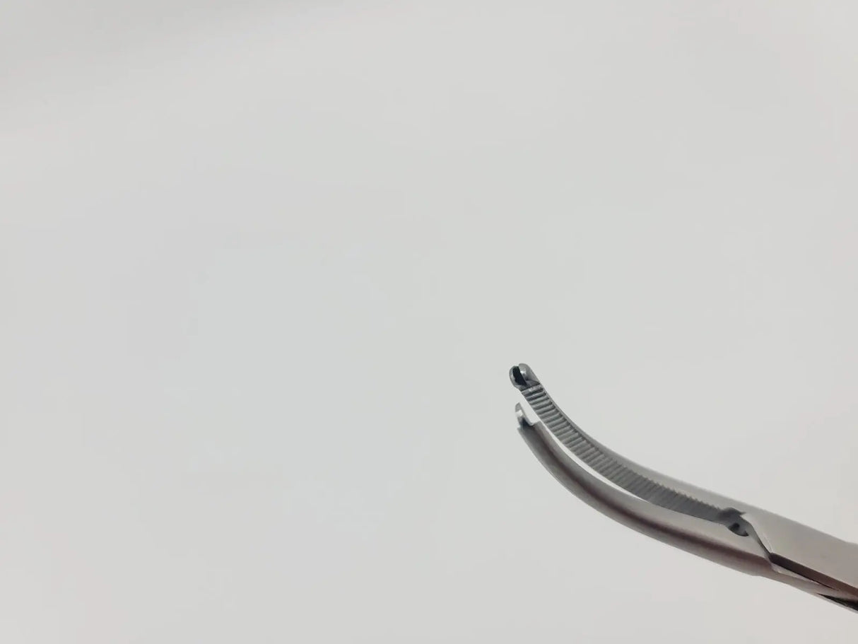 Medline Konig MDS1226114 Crile Hemostatic Forceps Curved 5-1/2" Konig