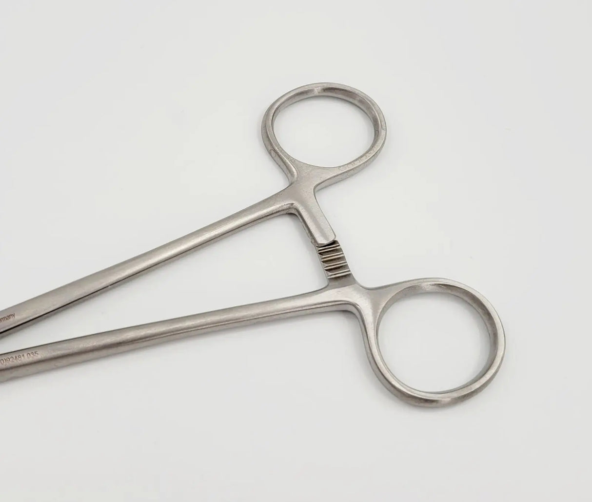 Medline Konig MDS1259520 Heany-Ballentine Curved Uterine Forceps 8" (USED) Medline