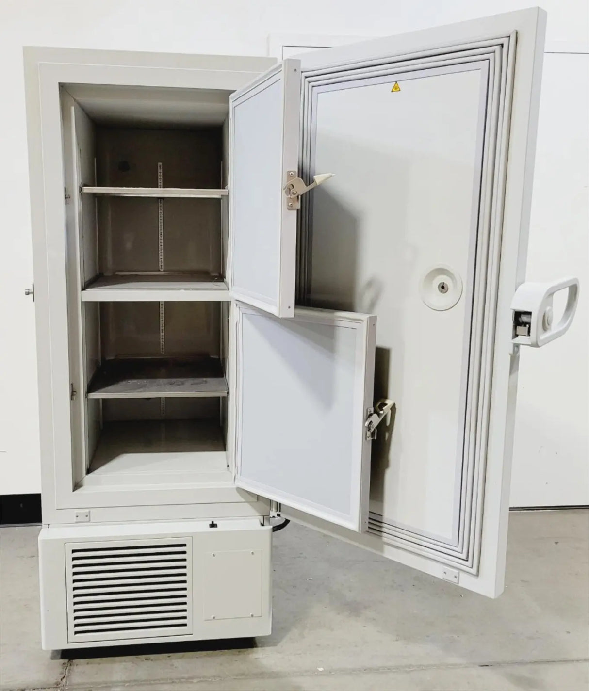 Nuaire NU-99338J Ultra Low-Temperature ULT Freezer -86°C-40°C 12 cu Nuaire