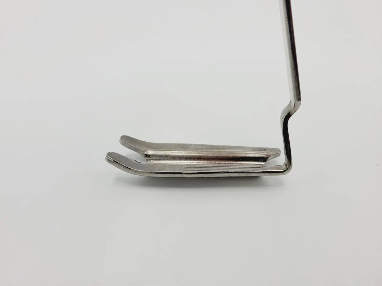 Weck 70332 Ring Retractor Blade, Right, Size 3 ENT 6-1/4" Weck