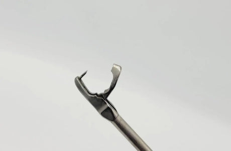 Linvatec 18.1009 Shutt Slotted 4mm Punch Curved Right Arthroscopy 9" Linvatec