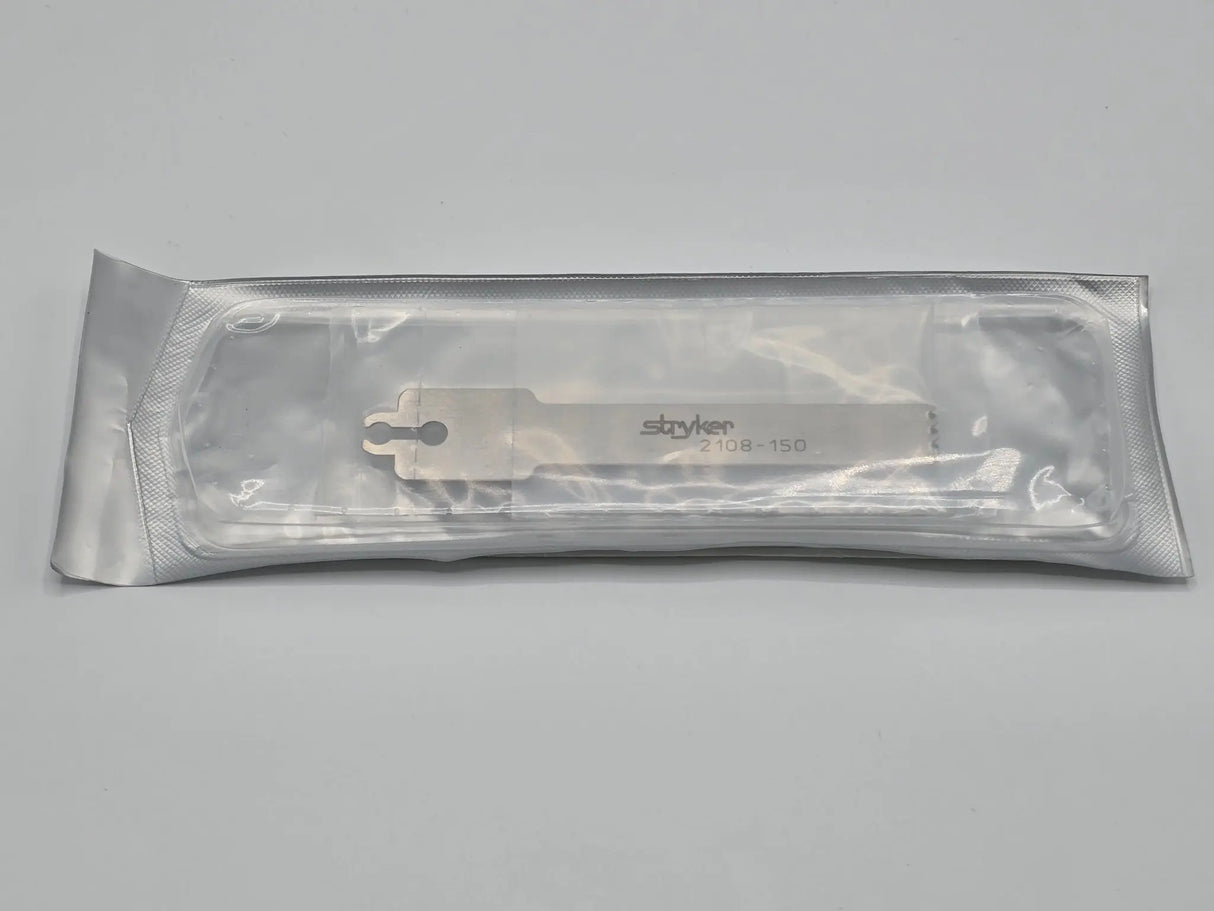 Stryker 2108 Series 2108-150-000 Sagittal Blade 73.8 x 1.02 x 12.5mm Stryker
