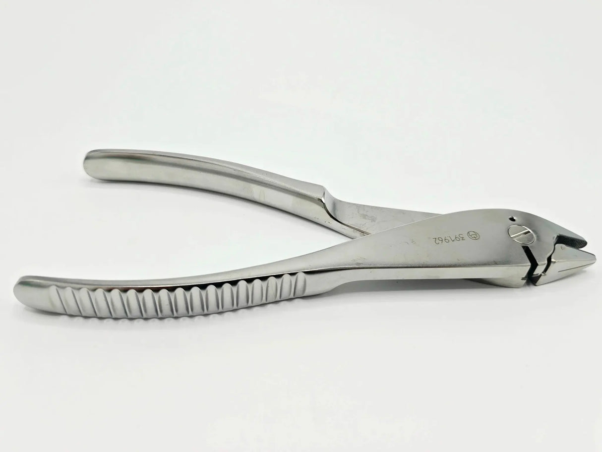 Synthes 391.962 Bending and Cutting Pliers Synthes