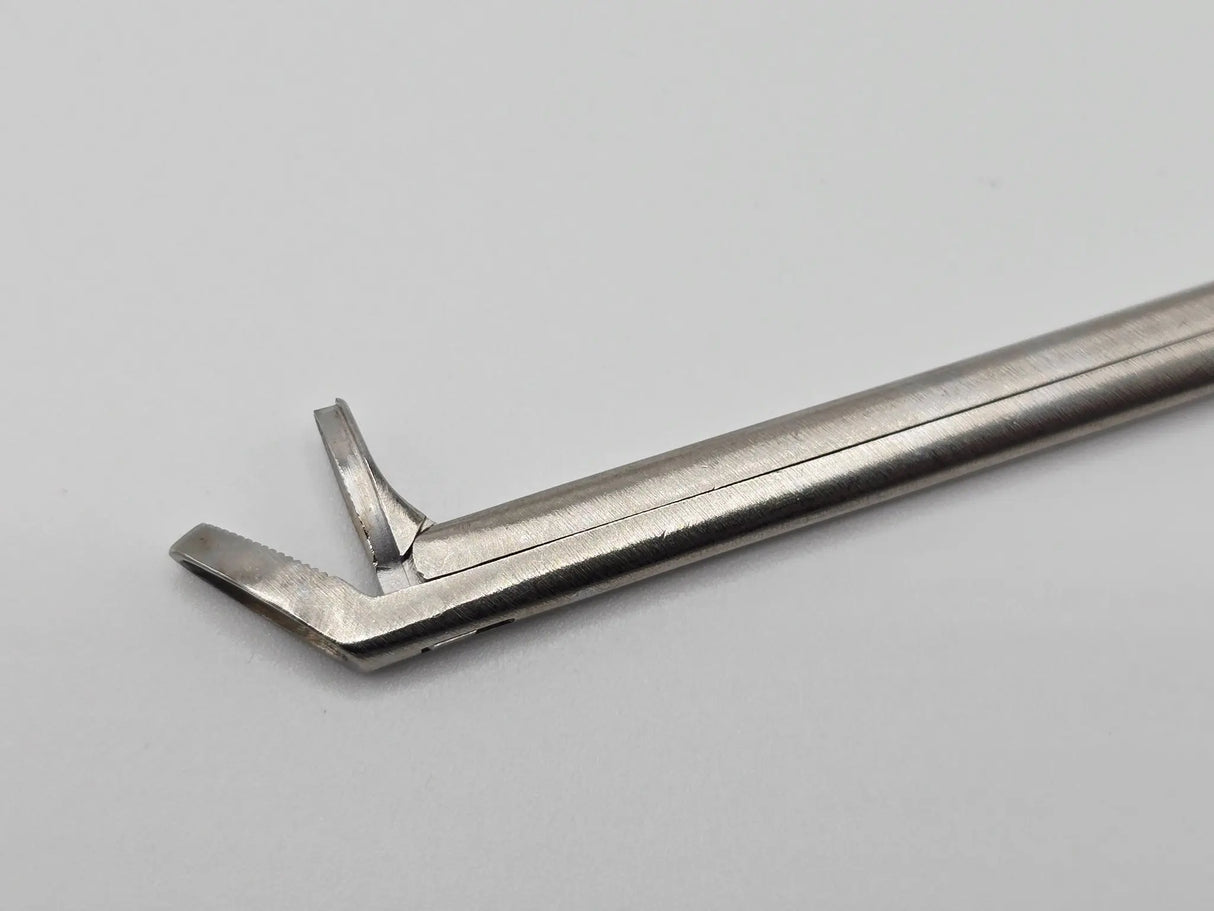 Gyrus ACMI 23-0729 4mm Laprascopic Rat-Tooth Forceps 42cm Primis Medical