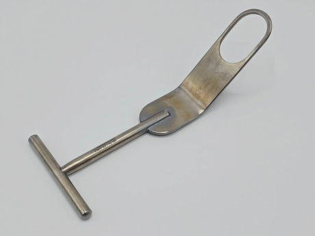 Symmetry Surgical 77-1007 Fukuda Style Shoulder Retractor Blade 32mm x 81mm Primis Medical