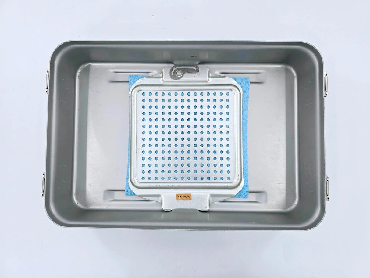 V. Mueller CD2-4B Genesis Mid-Length Sterilization Container 19" x 12" x 4" V. Mueller
